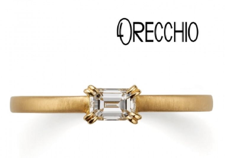 南大阪で人気の四角いダイヤモンドが特徴のオレッキオの婚約指輪
